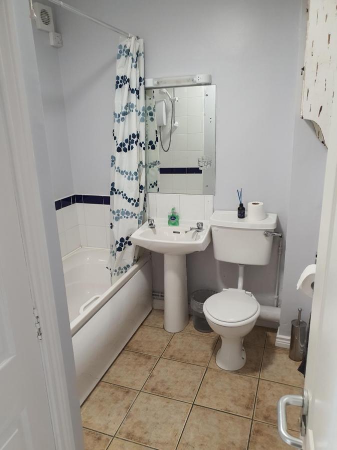בונדוראן Beach Side Apartment מראה חיצוני תמונה
